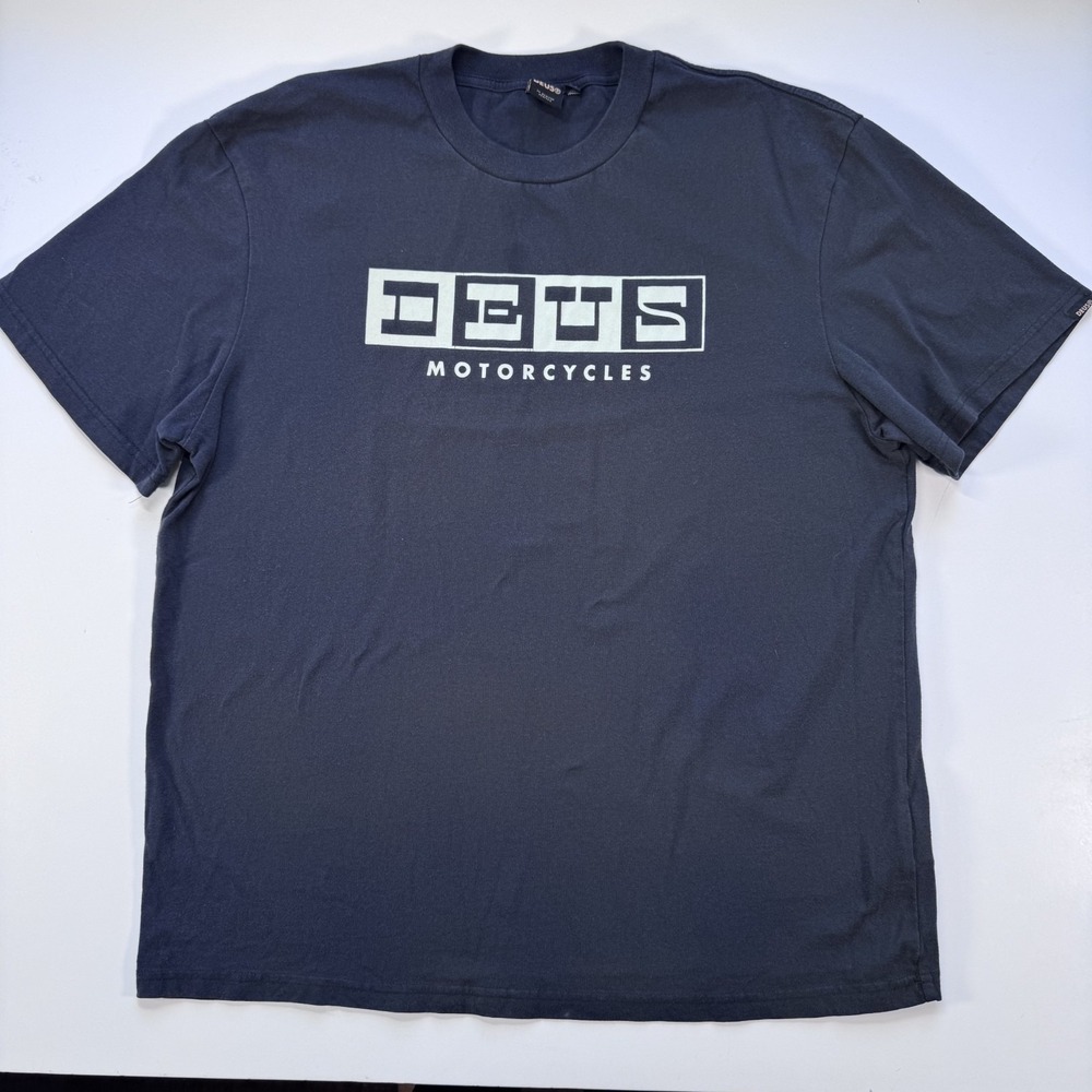 DEUS EX MACHINA Short Sleeve T-Shirt Mens XLarge Black Overturn Tee